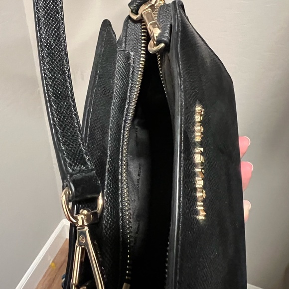 Michael Kors mini Selma crossbody bag - Picture 3 of 7